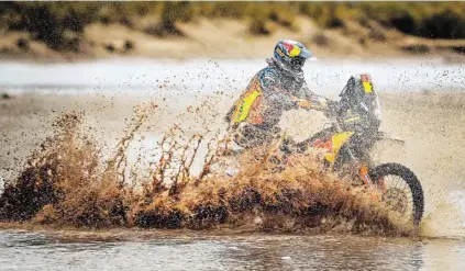  ?? BILD: SN/KTM/RED BULL ?? Den Kurs halten ist für Matthias Walkner auf der Dakar meist sehr schwierig.