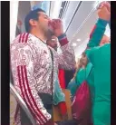  ?? ?? Se hace viral una broma de asalto del tren en Qatar.