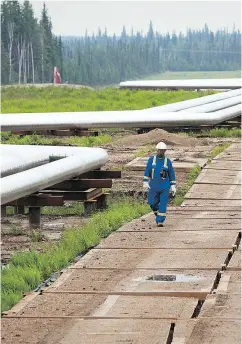  ?? NEXEN ?? Nexen’s Long Lake oilsands expansion project will add new well pads and pipelines to an existing facility.