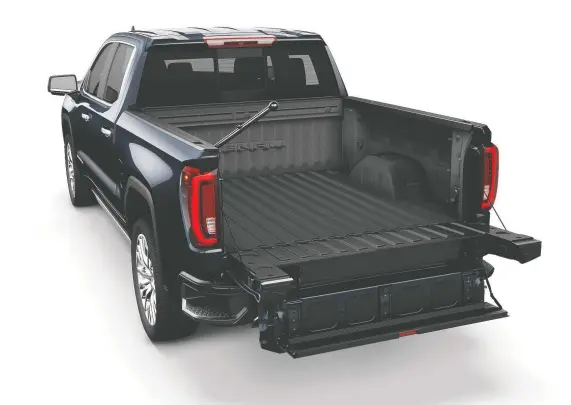  ?? GMC ?? The GMC Sierra MultiPro tailgate features six functions and positions, including for second-tier loading and as a work station.