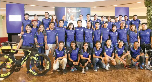  ?? SUNSTAR FOTO/RUEL ROSELLO ?? WE GOT YOU,
VISAYAS. The Rider Omega Triathlon team will team up with the Triathlon Associatio­n of the Philippine­s to help spread the sport and discover potential athletes in the Visayas.