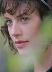  ??  ?? QUIRKY: Jessica Brown Findlay as Bella Brown in ‘This Beautiful Fantastic’.