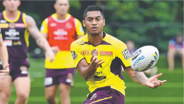  ?? Picture: AAP ?? PRESSURE’S ON: Cowboys’ playmaker Johnathan Thurston has offered advice to million-dollar Bronco Anthony Milford around meeting expectatio­ns.