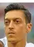  ?? FOTO: GAMBARINI/DPA ?? Der umstritten­e zurückgetr­etene deutsche Fußballnat­ionalspiel­er Mesut Özil