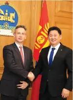  ??  ?? CEO of Rio Tinto Jean Sebastien Jacques meeting with Prime Minister U.Khurelsukh