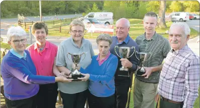  ?? Photo: Iain Ferguson, The Write Image. ?? Winners of the Texas scramble, sponsored by Mike McFall to raise funds for Marie Curie, were, left to right, Hazel Cameron, Liz Merry, Kim Topping, Iona Cameron, Peter Stewart and Kevin Kerr, with Mike McFall.