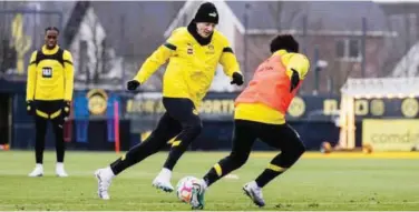  ?? Courtesy: Borussia Dortmund website ?? ↑
Borussia Dortmund players take part in a practice session ahead of their German League match against Freiburg.