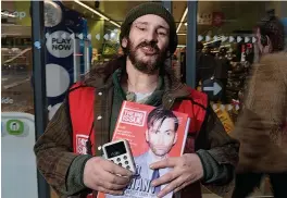  ??  ?? Card sharp...Big Issue seller Robin Fabian has seen a spike in sales