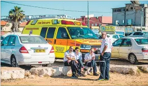  ?? [ Anna Bryukhanov­a/istock] ?? Ambulanz in Tel Aviv: Israels Ärzte gelten als die besten der Welt.