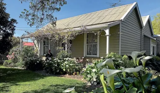  ??  ?? The Cornwall St villa belonging to Hayden Trass was built in 1879 and still has many of the original features.