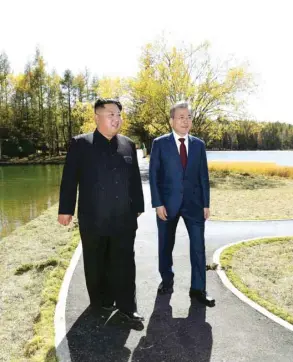  ??  ?? Kim Jong-un, Moon Jae-in in North Korea in a file picture.