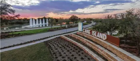  ?? Courtesy photo ?? New-home sales in Katy’s Cane Island totaled 196 in 2018, up from 127 in 2017, developer Rise Communitie­s said. The 1,100-acre community is 1 mile north of Interstate 10 off Cane Island Parkway.