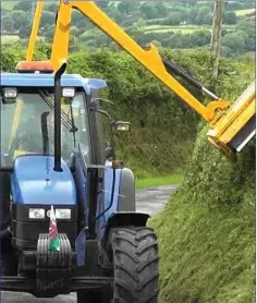  ??  ?? Teagasc promotes best practice in cutting hedgerows.