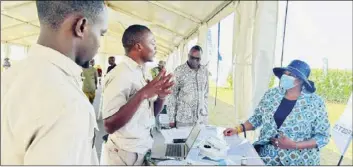  ?? ?? Afrostain Farmtech agribusine­ss consultant Onward Maruma expressing a point to Zimbabwe ambassador to Zambia, Charity Charamba at the Agritech Expo in Zambia on Friday.