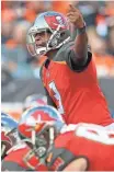  ?? AARON DOSTER, USA TODAY SPORTS ?? Jameis Winston is working on his accuracy after throwing 18 intercepti­ons in 2016.