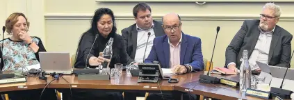  ?? PHOTO: PETER MCINTOSH ?? Partnershi­p . . . Otakou kaumatua Edward Ellison (second from right) proposes a closer relationsh­ip between Ngai Tahu and the Dunedin City Council at a hearing on the council’s 10year plan yesterday, alongside other iwi and Otakou runanga...