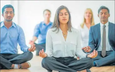  ?? PHOTO: ISTOCK ?? Mindful meditation helps reduce pain interferen­ce and psychologi­cal distress