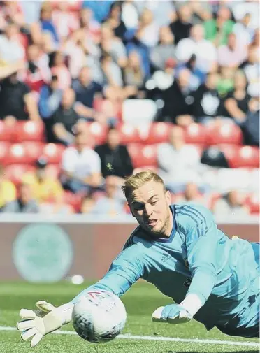  ??  ?? Goalkeeper Jason Steele has found it hard to settle in the Sunderland first team since moving from Blackburn Rovers in the