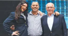  ?? ?? Mark Morri with ex-cops Kim Hollingswo­rth and Roger Rogerson.
