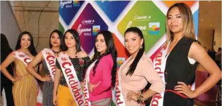  ??  ?? BELLEZA. Ayer fueron oficializa­das las seis hermosas candidatas a Reina de Ibarra en un acto público realizado en el centro comercial Laguna Mall.
