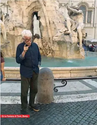  ??  ?? En la Fontana di Trevi, Roma.