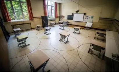  ?? FOTO RAYMOND LEMMENS ?? In De Horizon in Beringen hebben leerlingen in de klas hun eigen afgebakend­e bubbel.