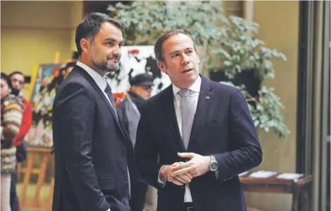  ??  ?? El jefe de la bancada gremialist­a, Javier Macaya, y el diputado Jorge Alessandri.