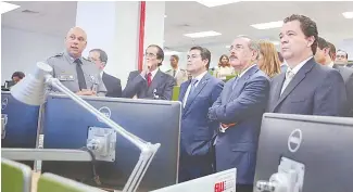  ?? DICOM ?? Los presidente­s Danilo Medina y Juan Orlando Hernández durante visita al 911.