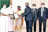 ??  ?? Chief Minister Edappadi K Palaniswam­i releasing the AI-based Active Grid Management Network Management System project as part of the government policy