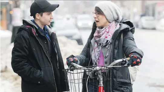  ?? PIERRE OBENDRAUF ?? Projet Montréal’s Marie Plourde, right, said she’s devastated by the rent hikes that have forced Le Cagibi, co-owned by Jess Lee, left, out of the Mile End neighbourh­ood.