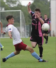  ??  ?? Ciarán Murphy skips clear of Galway match-winner Aaron Conway.