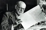  ?? ?? Teorie Sigmund Freud, padre della psicanalis­i