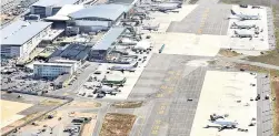  ?? PICTURE: CITY OF CAPE TOWN ?? BUSY: Cape Town Internatio­nal Airport has seen a surge of internatio­nal arrivals, but local holidaymak­ers prefer road travel.