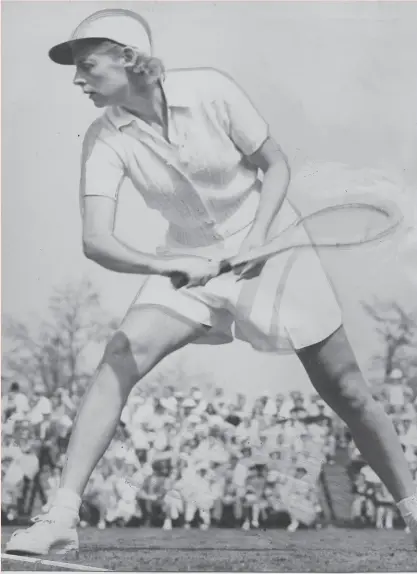  ?? Chronicle file photo ?? Alice Marble revolution­ized women’s tennis in the 1930s with her attacking style.
