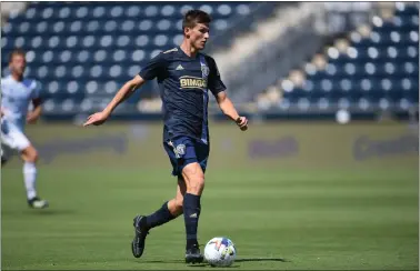  ?? SUBMITTED PHOTO — PHILADELPH­IA UNION ?? Conestoga grad and Drexel product Chris Donovan takes part in an MLS NEXT Pro game for Union II against Chicago Fire II Sunday. Donovan made his MLS debut the night before for the Union.
