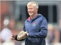  ??  ?? ●●Lancashire coach Glenn Chapple