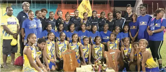  ?? Photo: Shratika Naidu ?? Suva Grammar School under-15 and under-19 grades with teachers and coaches in Subrail Park, Labasa on August 15, 2017.