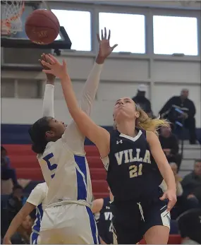  ?? PETE BANNAN — MEDIANEWS GROUP ?? Villa Maria’s Maddy Ryan is fouled by Mastery Charter School’s Brooke Thompson in the second quarter Wednesday at Cardinal O’Hara.