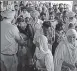  ?? KESHAV SINGH/HT ?? Followers of Dera Sacha Sauda arrive at the railway station in Chandigarh on Wednesday.