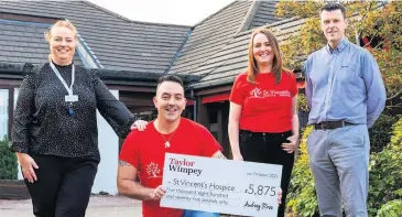  ?? ?? Big cheque Hospice community fundraiser Louise Strachan is on the left with Taylor Wimpey’s Paddy Kelly, Siobhan Anderson and regional boss David Blair