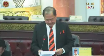  ?? ?? Pang is pictured during his debate on the State Budget 2023.