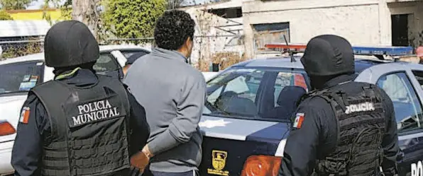  ??  ?? Enfrentará proceso penal por robo, luego de lo detuvieron policías municipale­s.