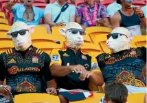  ?? PHOTOSPORT ?? Fans were few and far between at Suncorp Stadium.