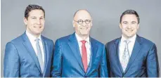  ?? FOTO: ?? Der Vorstand: Heinz Leibundgut (Mitte) sowie Julian und Philipp Utz.