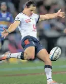  ?? PHANDO JIKELO ?? BULLS flyhalf Chris Smith may have to use his kicking boot more often against Glasgow tonight.
| African News Agency (ANA)