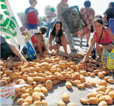  ?? M. G. ?? Imagen de archivo de las protestas realizadas por los productore­s por el veto ruso.