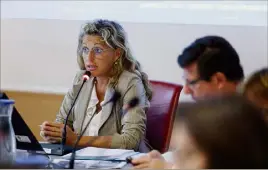  ?? (Photos Dominique Leriche) ?? Nathalie Bicais ne s’est pas éternisée sur la présentati­on d’un budget qu’elle hérite pour partie de la mandature précédente.