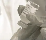  ?? AFP ?? The majority of Indians have very low income levels, making it difficult for them to afford the vaccine. Even if the government­s have to pay higher prices, the total cost will be a small part of their annual expenditur­es