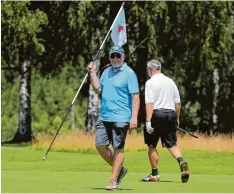  ?? Foto: Michael Hochgemuth ?? Europaabge­ordneter Markus Ferber beim Augsburger Presse Cup in tragender Rolle.