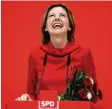  ?? Fotos: dpa ?? Die SPD‰Politikeri­n Malu Dreyer freute sich über ihren Wahlsieg.